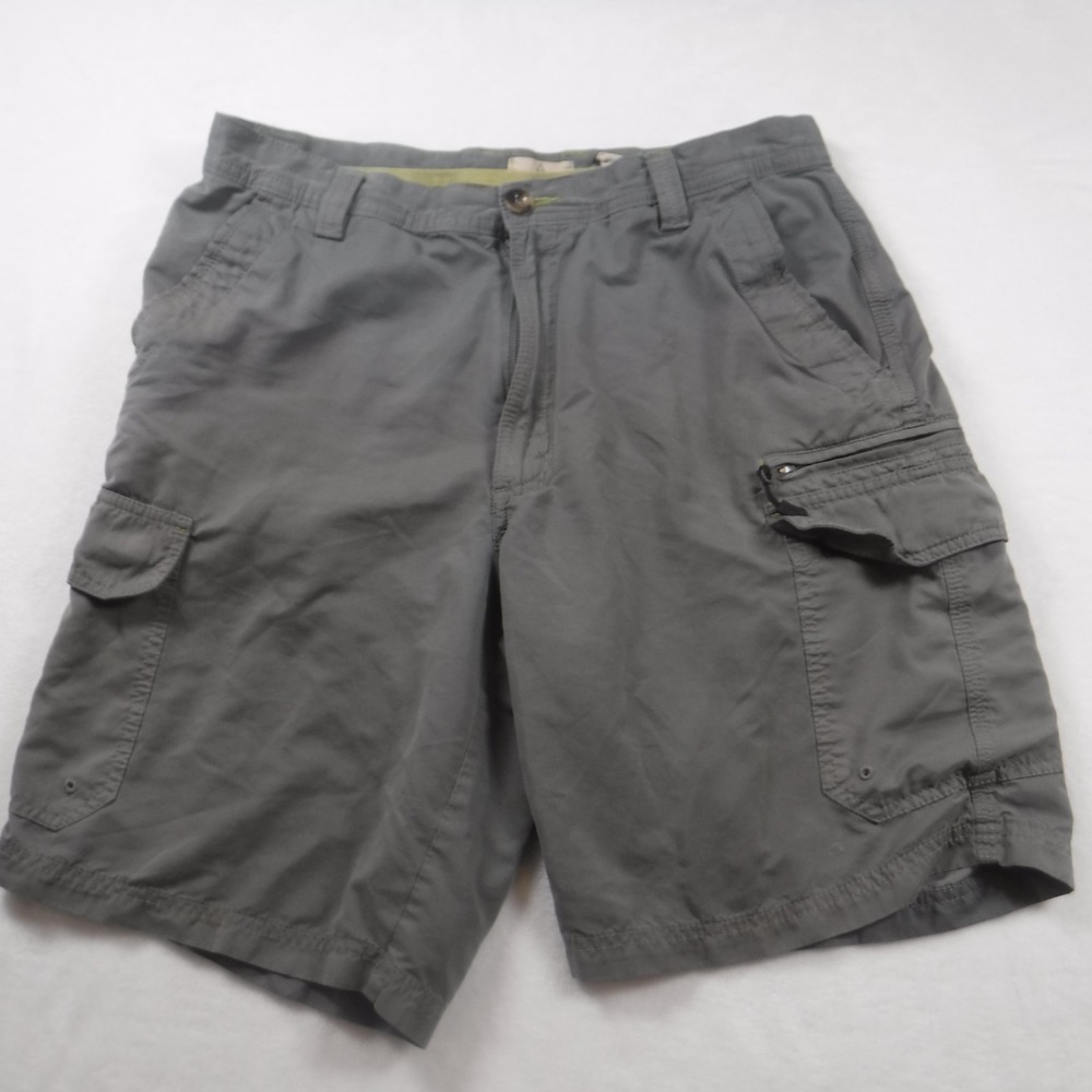 Urban Pipeline Superflex Cargo Shorts Men Size 32 Gray Hits At Knee Flat Front‎